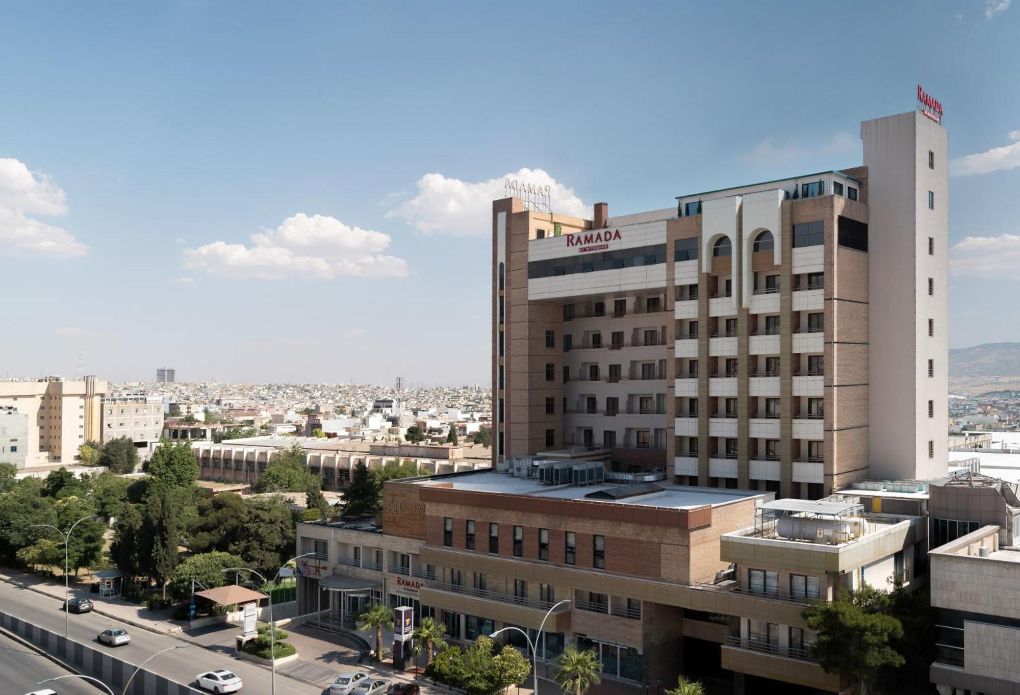 מלון Ramada By Wyndham - Sulaymaniyah Salim Street מראה חיצוני תמונה