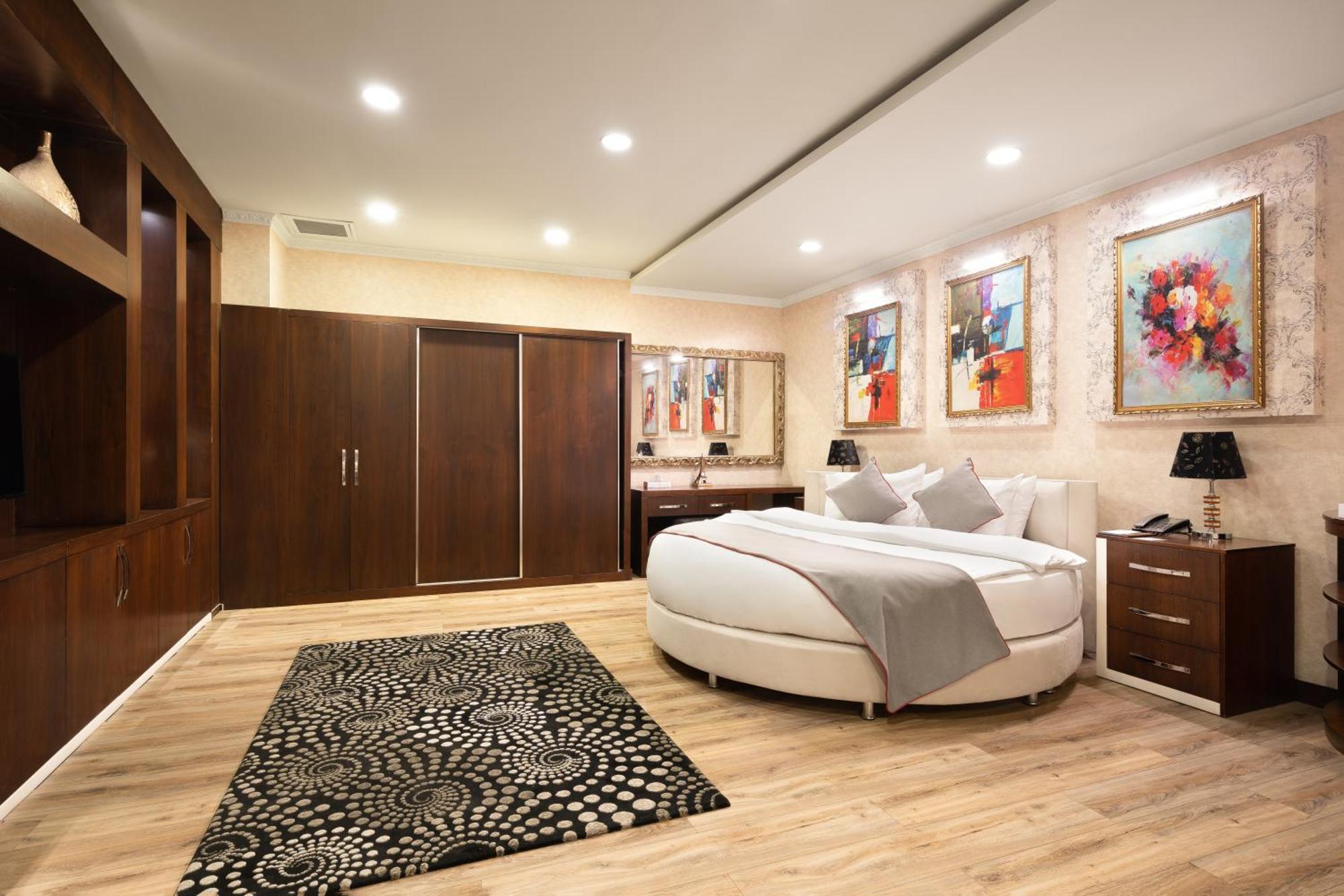מלון Ramada By Wyndham - Sulaymaniyah Salim Street מראה חיצוני תמונה