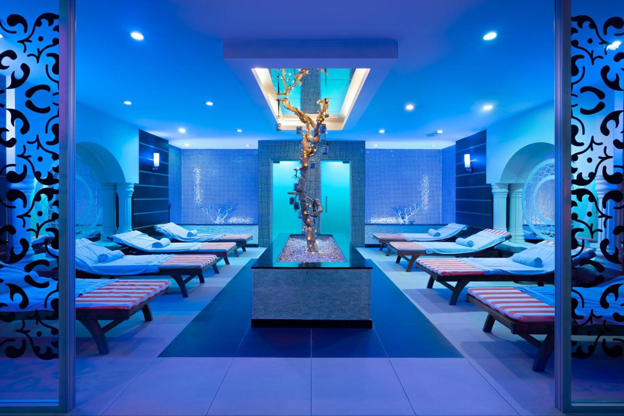 מלון Ramada By Wyndham - Sulaymaniyah Salim Street מראה חיצוני תמונה